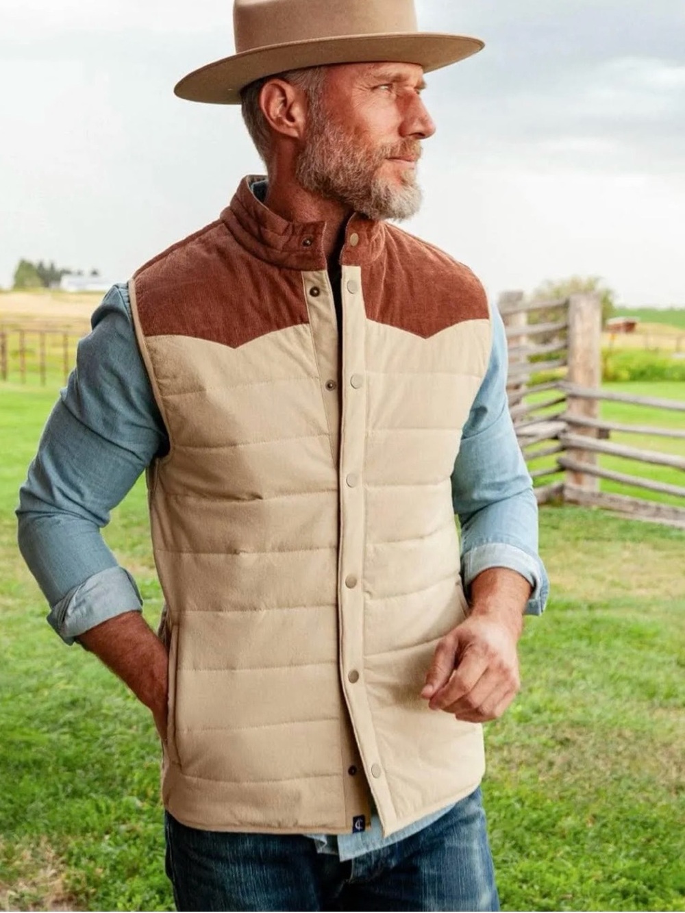 Criquet Men's Quilted Vest in Beige with Brown Yoke